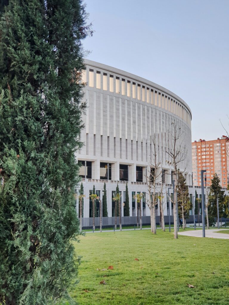 sid-konious-IbEGEhfnNWE-unsplash3 Краснодар, парк Галицкого, стадион
